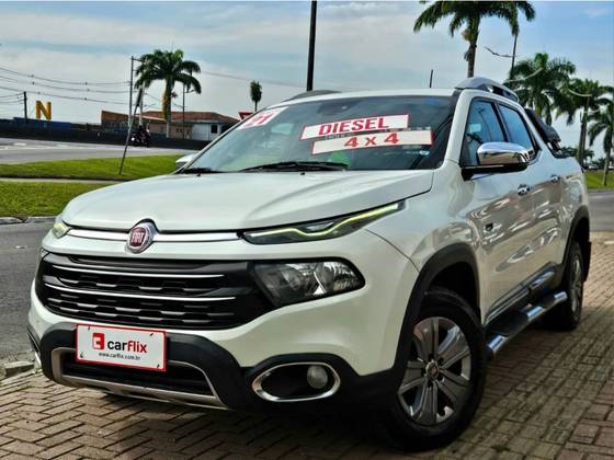 FIAT TORO 2.0 16V TURBO DIESEL RANCH 4WD AT9 FIAT TORO 2.0 16V TURBO DIESEL RANCH 4WD AT9